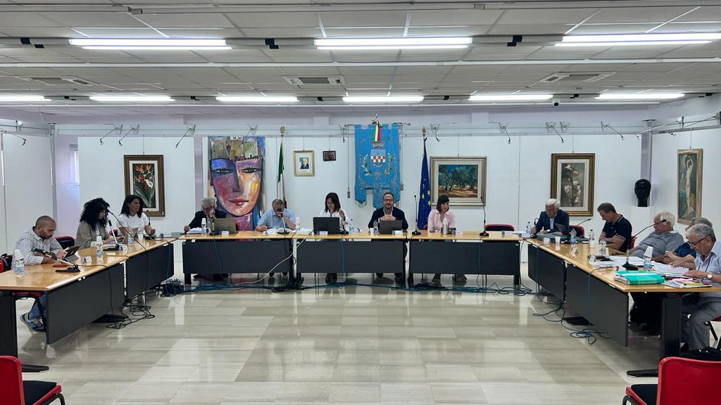 San Michele S.no: I Consiglieri comunali chiedono alla Regione Puglia la sospensione delle Cartelle dell’Arneo