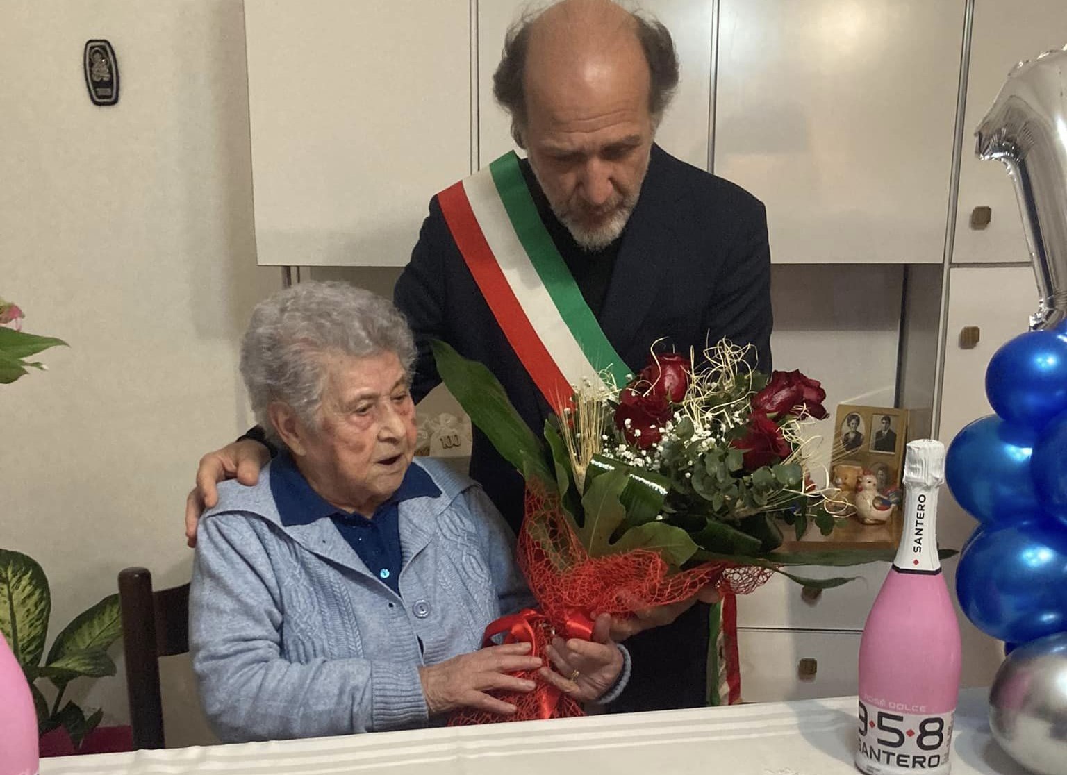 Latiano: Auguri a Nonna Giuseppa per i suoi 100 anni
