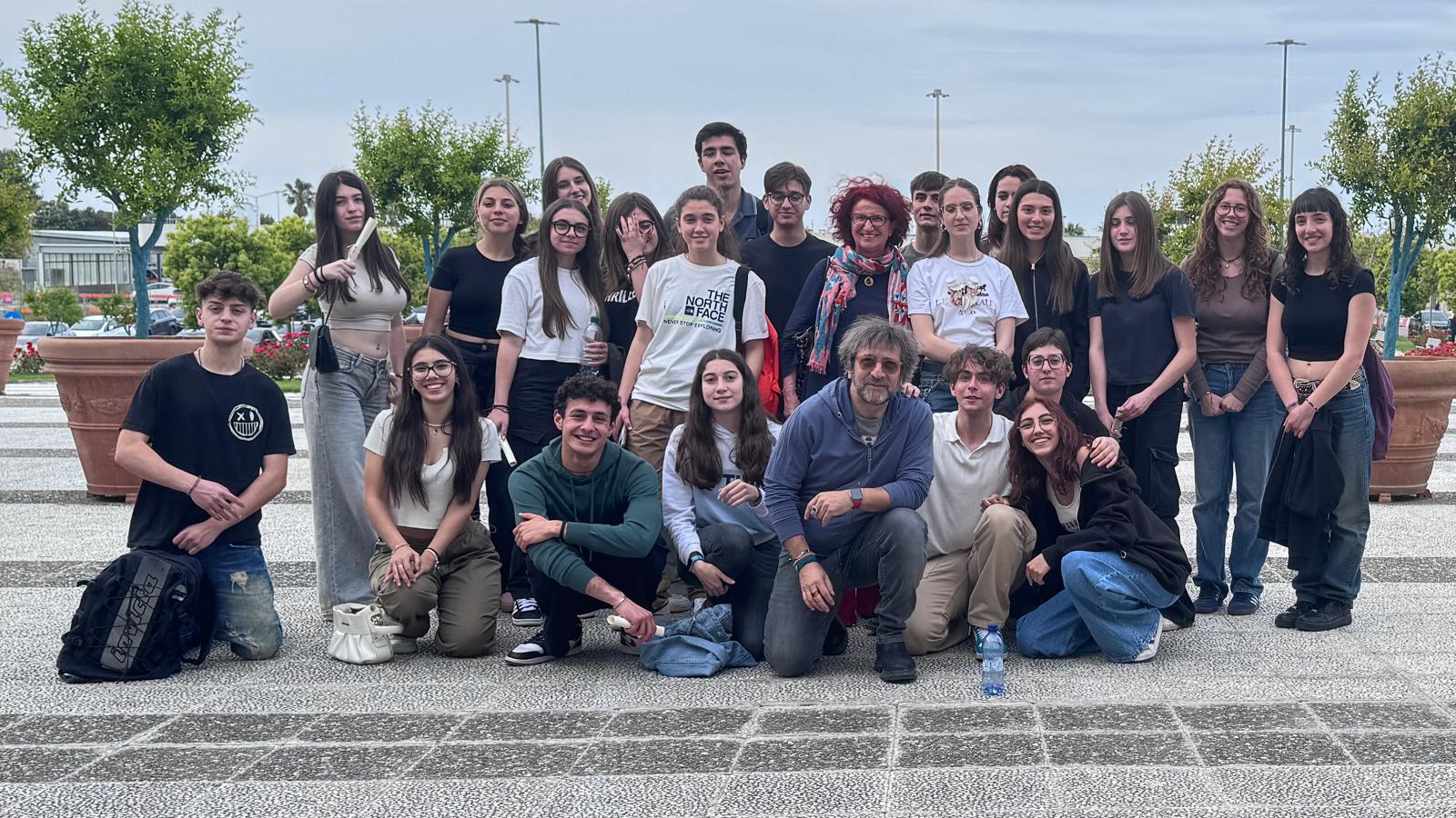 Lecce: Studenti e studentesse protagonisti delle letture per i bambini ricoverati