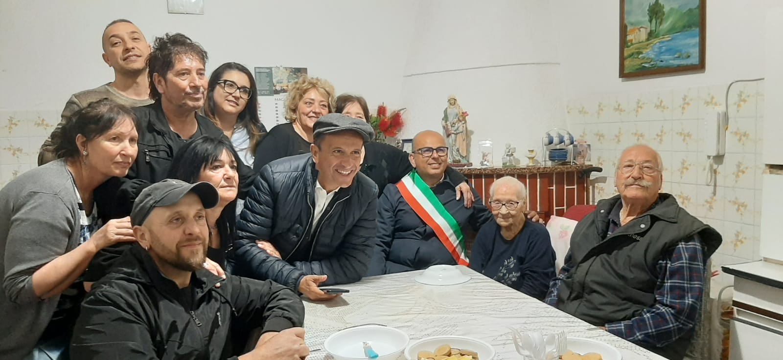Villa Castelli: La trisnonna Vita Maria festeggia i suoi 103 anni con i Mudù